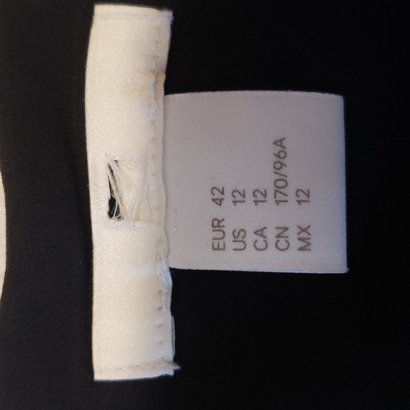 H&M Dress - Picture 7 of 7